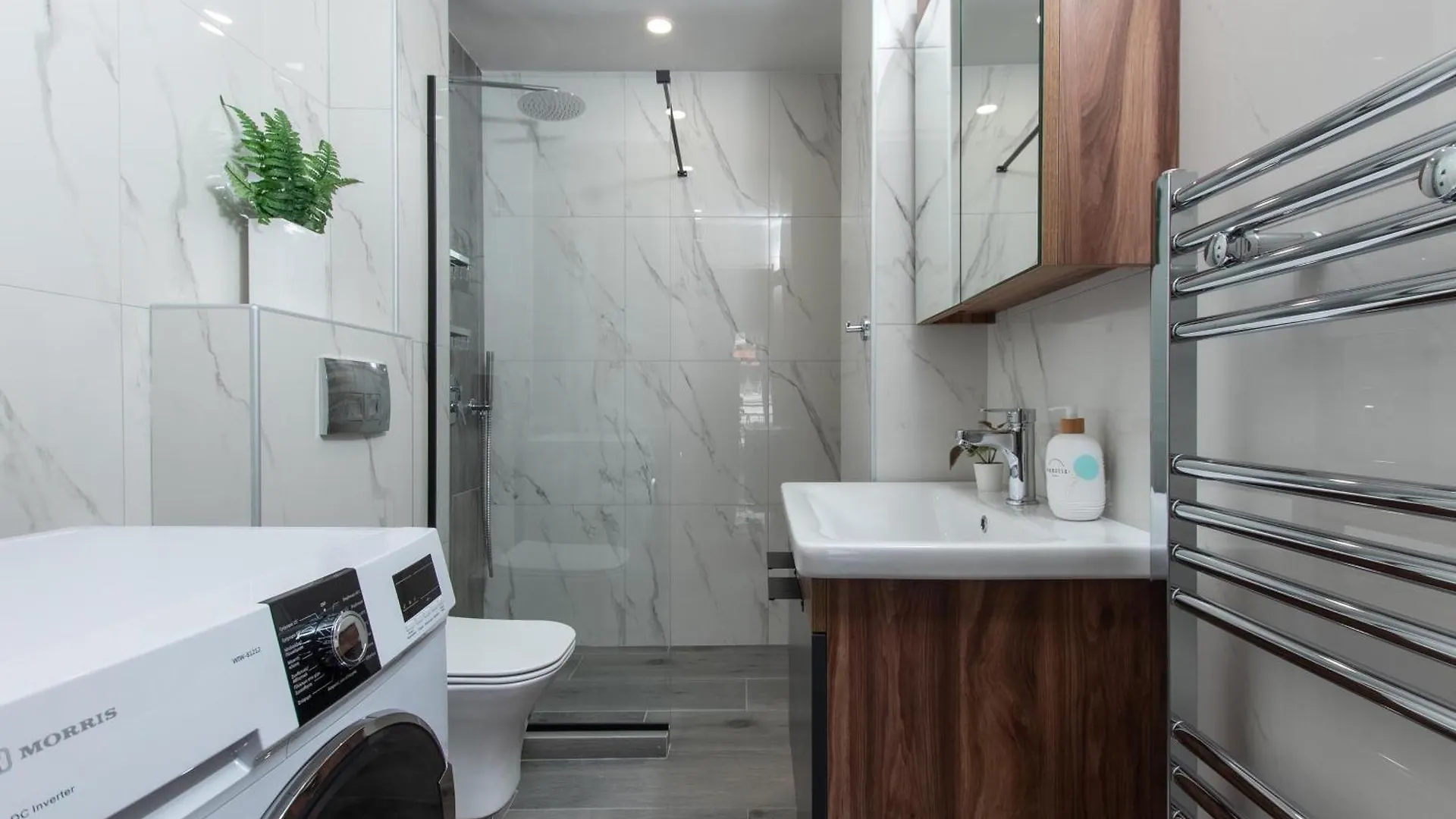 Houseloft Urban Retreat Apartment Thessaloniki Greece